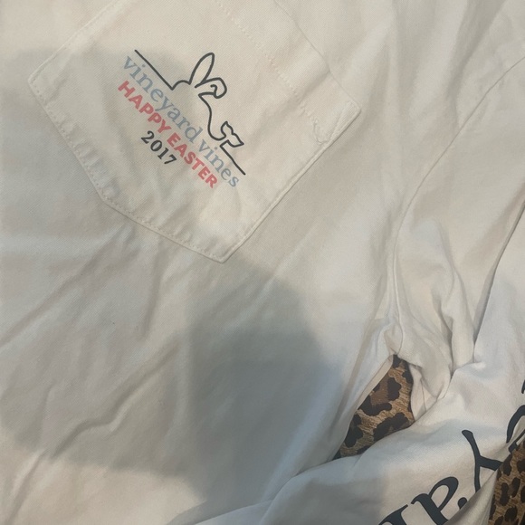 Medium Vineyard Vines Easter L/S shirt - Picture 3 of 5